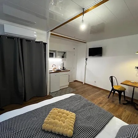 Logustine Apartmán Carcassonne