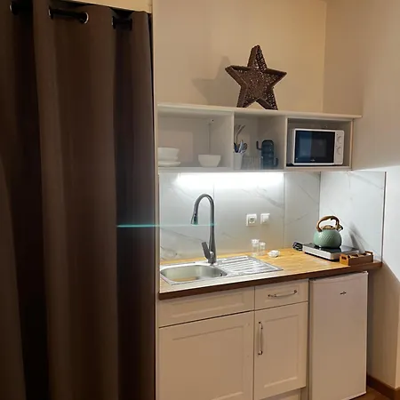 Logustine דירה *