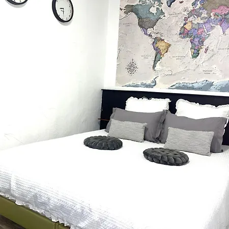 Logustine Apartamento Carcasona